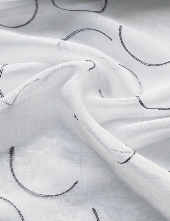 Voilage broderie demi-cercle (blanc / gris) Voilage broderie demi-cercle (blanc / gris)